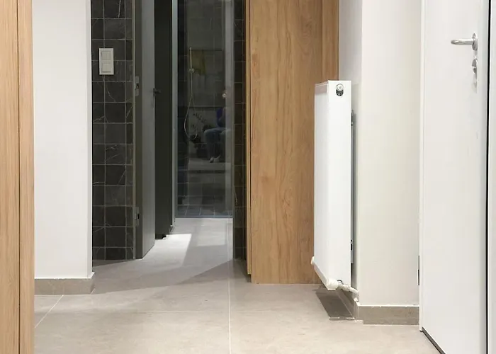 The Olive Shore Signature Skg