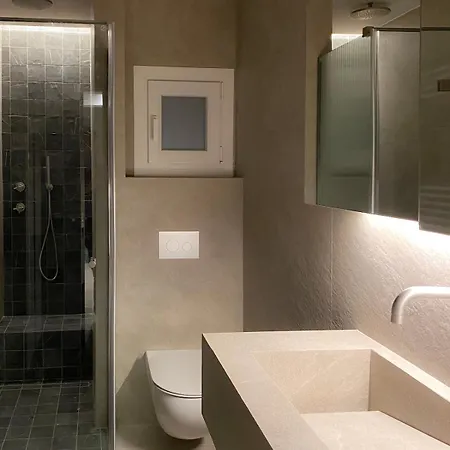 Appartamento The Olive Shore Signature Skg
