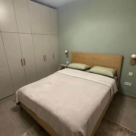 The Olive Shore Signature Skg